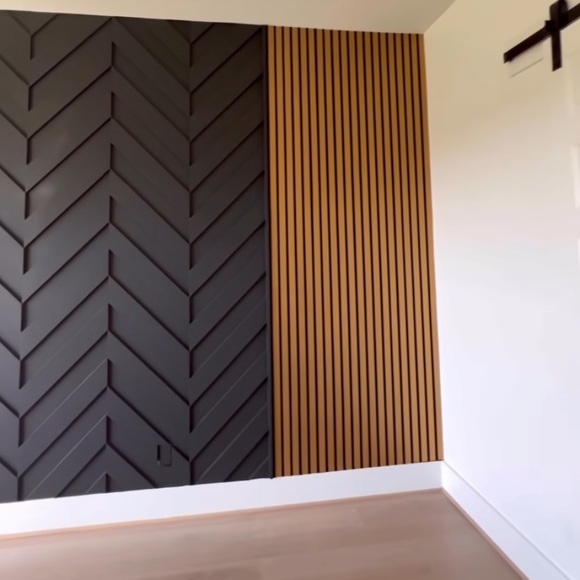 Meet your Posher, Larrise - Picture 1 of 2